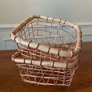 Set of 2 copper decorative bowls